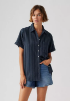 Picture of Darlene Linen Blend Short Sleeve Shirt