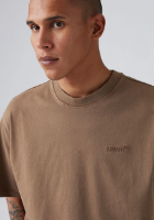 Picture of RED TAB  VINTAGE TEE - Basic T-shirt
